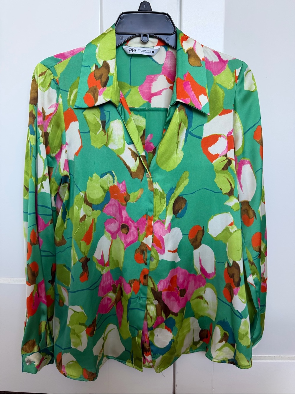 Zara Green Floral Button-Down Shirt with Pink & Orange Accents